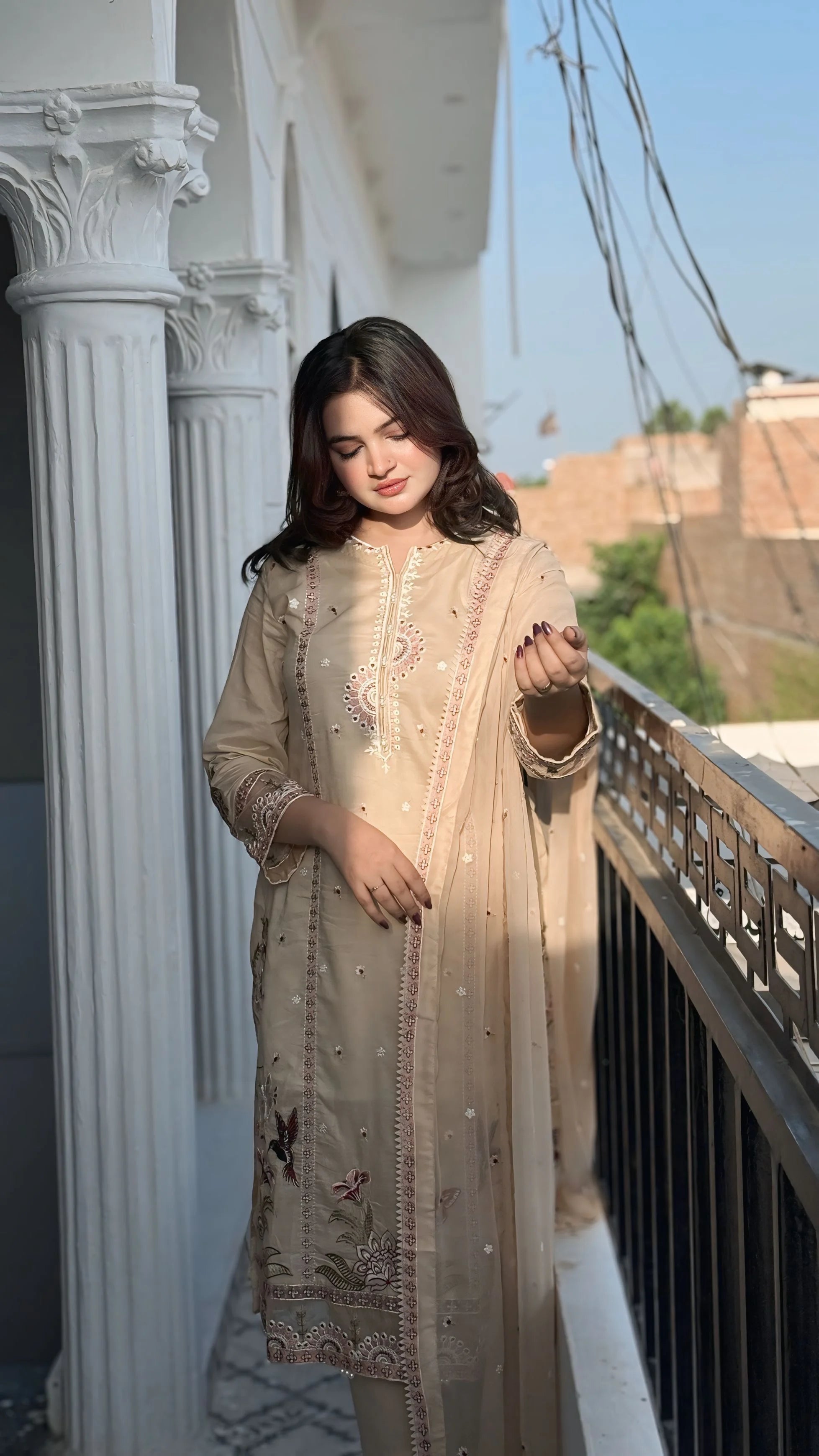 Meher (3-Piece Embroidered Lawn Suit)
