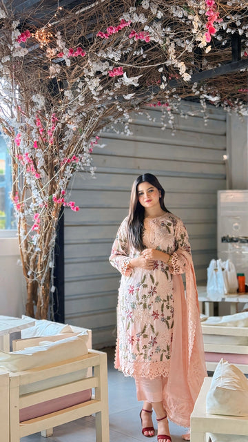 Falak (3-Piece Embroidered Lawn Suit)