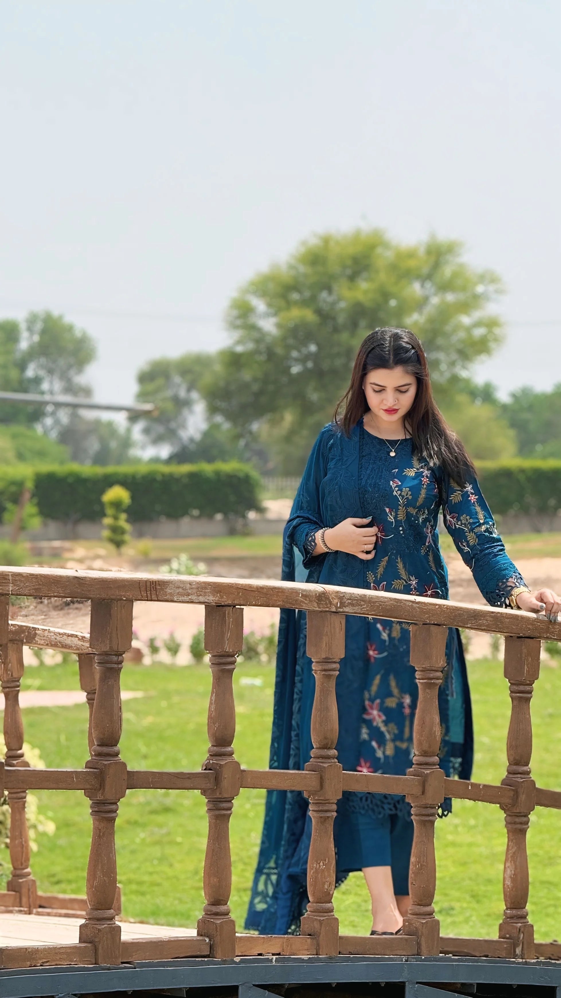 Elara(3-Piece Embroidered Lawn Suit)