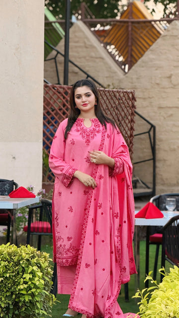 𝗡𝗼𝗼𝗿𝗮𝘆-نورے